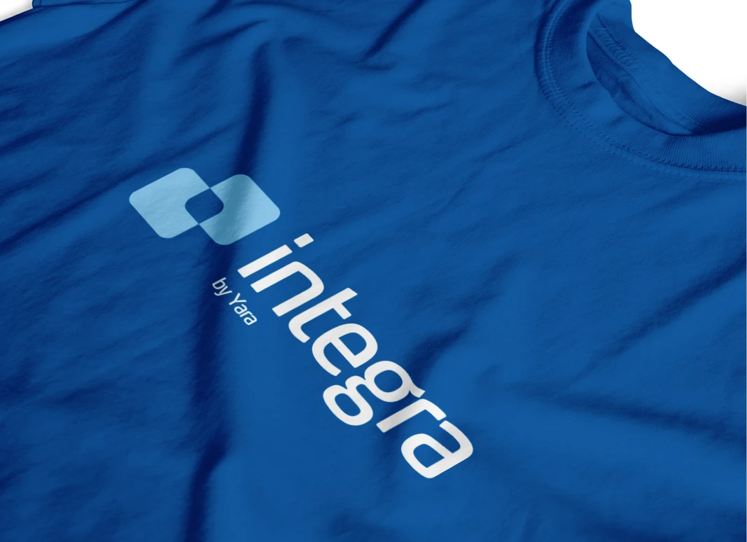 Camiseta com a marca Integra by Yara
